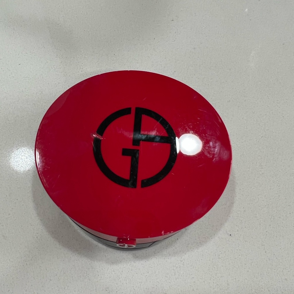 Armani foundation cushion